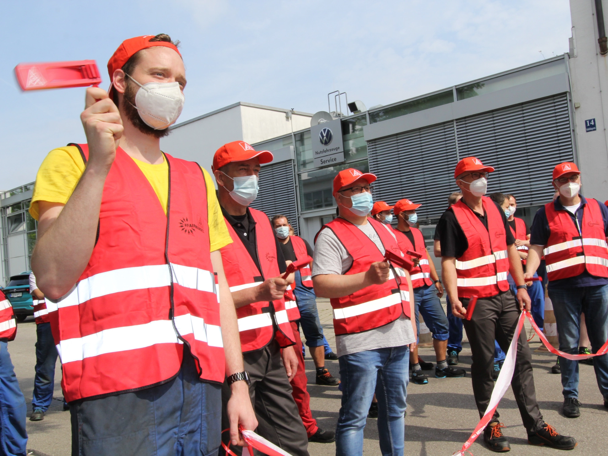 KFZ-Handwerk Warnstreik Tarifrunde Bayern Muenchen